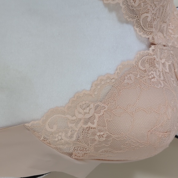 Sexy Lace Floral Overlay Scalloped Front Closure Bra Plus 7L Skin Nude - Picture 11 of 16